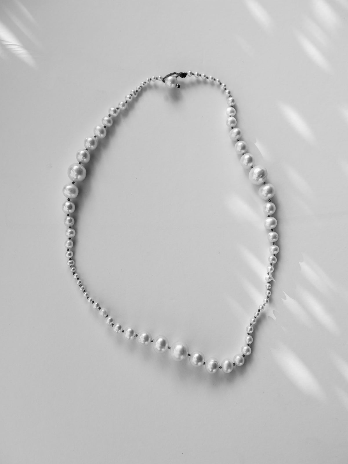 MARICHELLE | PEARL NECKLACE LONG, BLACK CORD
